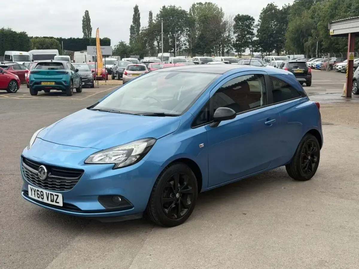 Used Vauxhall Corsa 75 HP (55 kW) 2019 Blue Hatchback