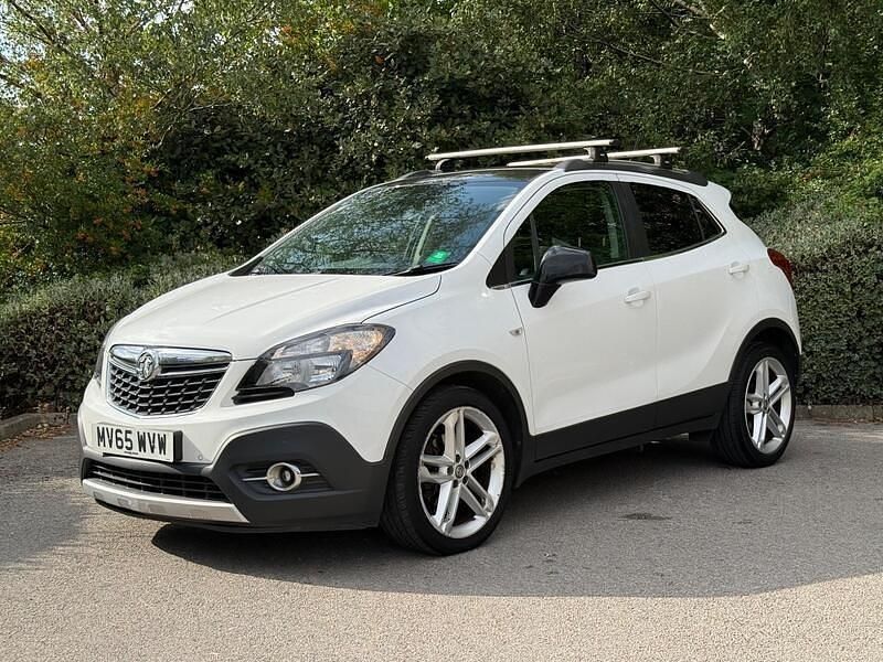 Used Vauxhall Mokka Edition 2015 White SUV