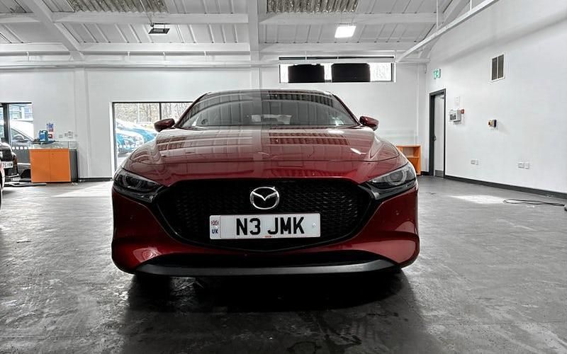 Begagnad Mazda 3 Inclusive 122 HK (89 kW) 2021 Halvkombi