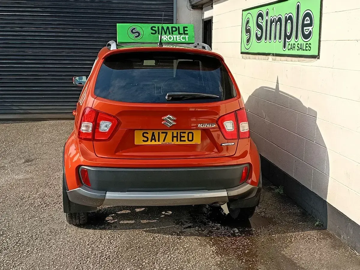 Used Suzuki Ignis SZ5 90 HP (66 kW) 2017 Orange/black SUV