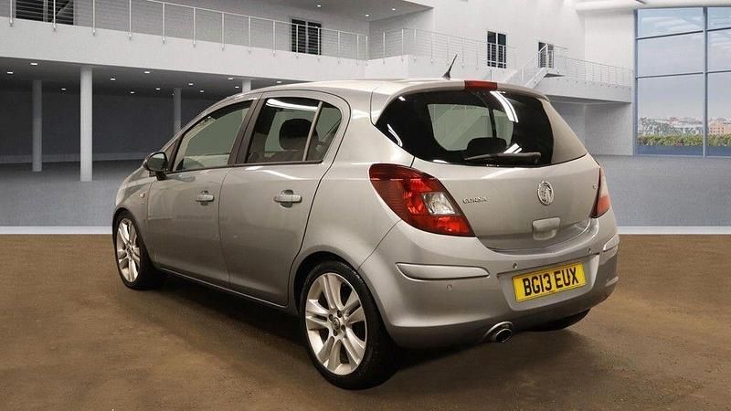Used Vauxhall Corsa 85 HP (62 kW) 2013 Silver Hatchback