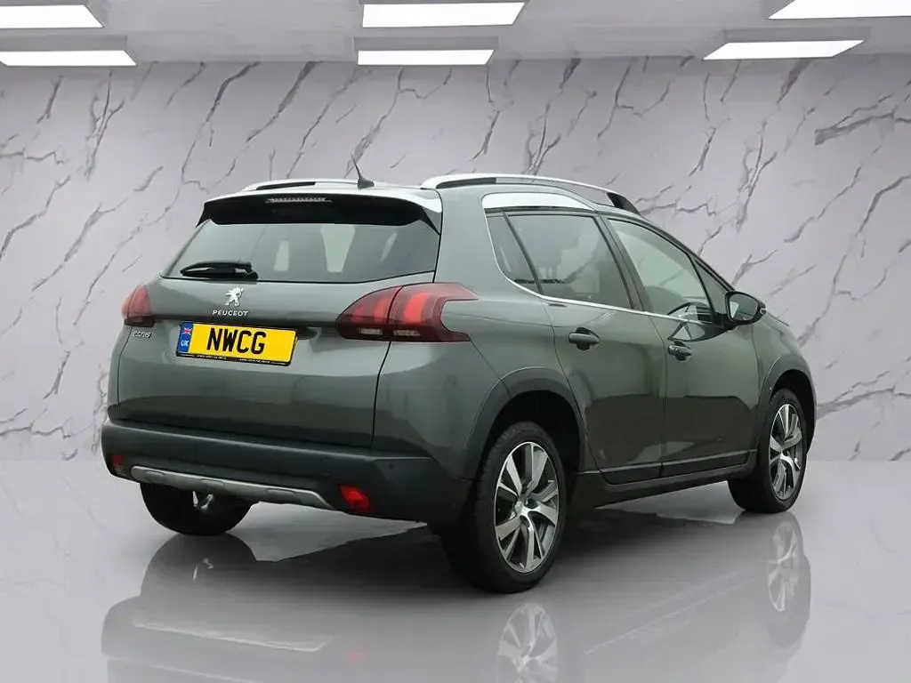 Used Peugeot 2008 Allure 110 HP (80 kW) 2018 Grey SUV