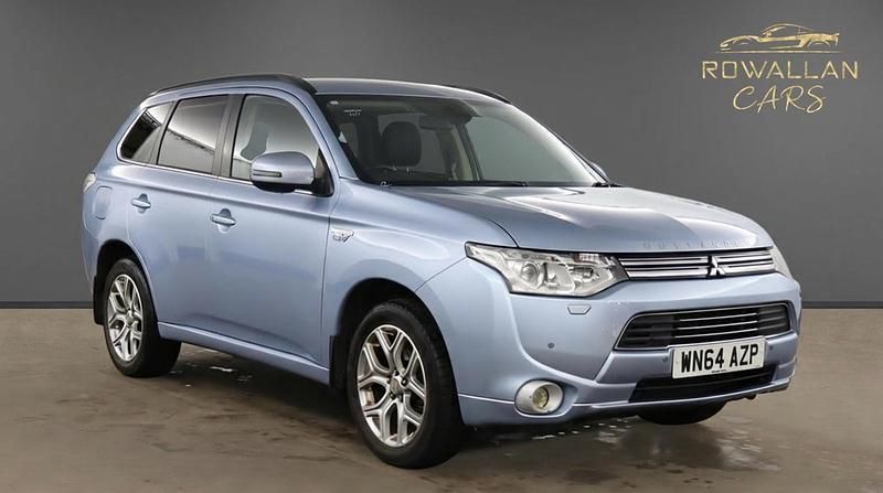 Used Mitsubishi Outlander P-HEV 2014 Blue Estate