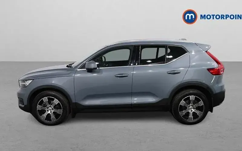 Used Volvo XC40 Inscription 190 HP (139 kW) 2019 Grey SUV