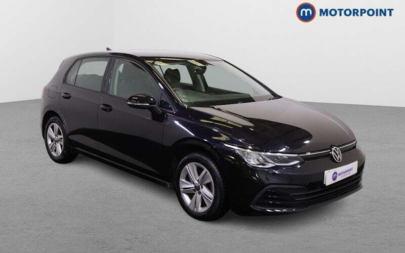 Used 2024 VW Golf VIII Life Hatchback | £15,899 (Super price) - Image 1/4