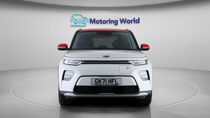 Used Kia Soul EV First Edition 147 kW (201 HP) 2021 White SUV