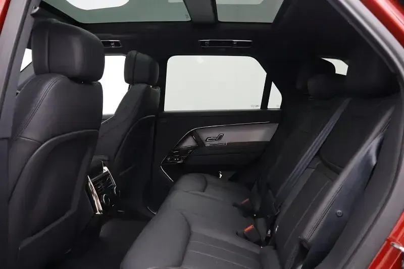 Used Land Rover Range Rover Sport SE Dynamic 296 HP (217 kW) 2024 Red SUV