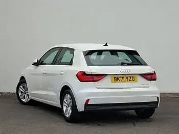 Used Audi A1 Design 95 HP (69 kW) 2021 White SUV