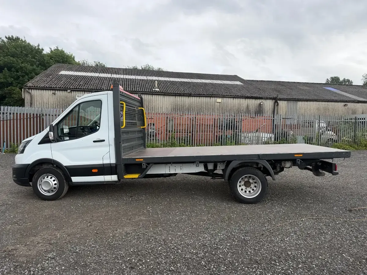 Used Ford Transit 130 HP (95 kW) 2023 White Cabriolet