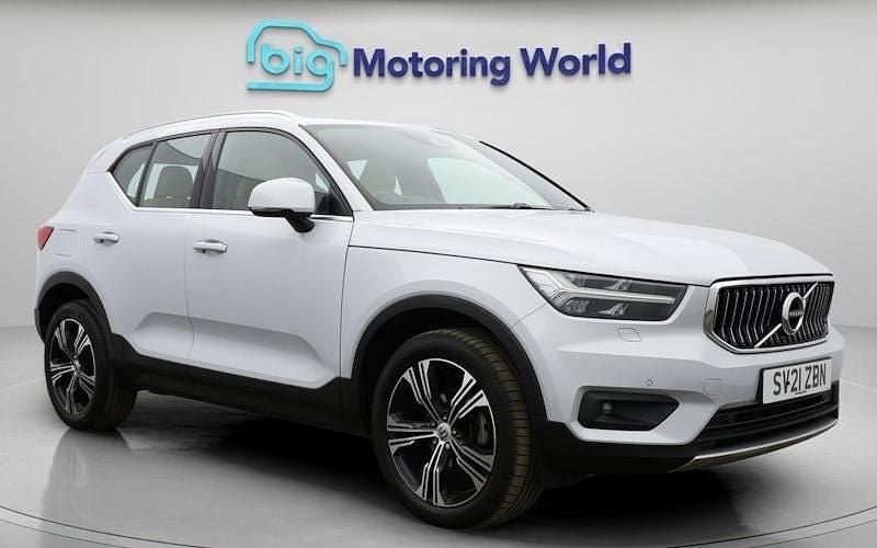 Used Volvo XC40 Inscription 163 HP (119 kW) 2021 Silver SUV