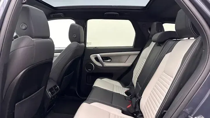 Used Land Rover Discovery 5 HSE Dynamic 2025 Blue SUV