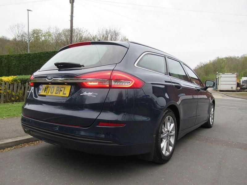 Used Ford Mondeo Zetec 150 HP (110 kW) 2021 Blue Estate