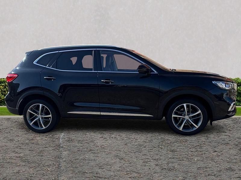 Used MG HS Exclusive 162 HP (119 kW) 2022 Black SUV