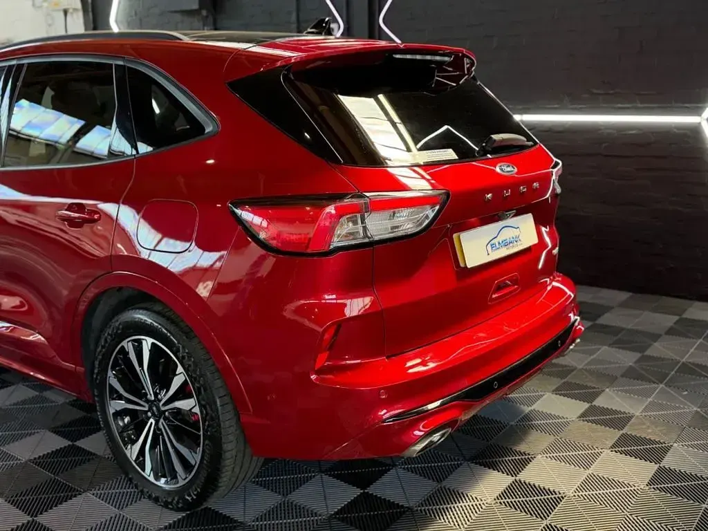 Used Ford Kuga ST-Line X 225 HP (165 kW) 2020 Red SUV