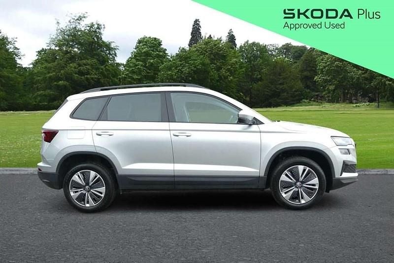 Used Skoda Karoq SE Drive 150 HP (110 kW) 2023 Silver SUV