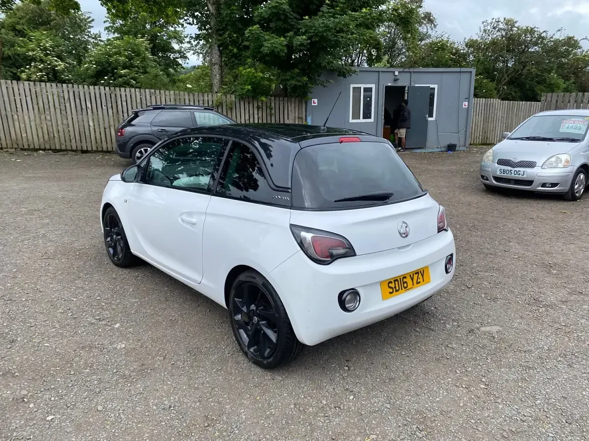 Used Vauxhall Adam 2016 White Hatchback