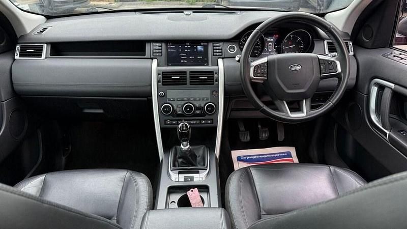 Used Land Rover Discovery Sport SE 2016 Red SUV