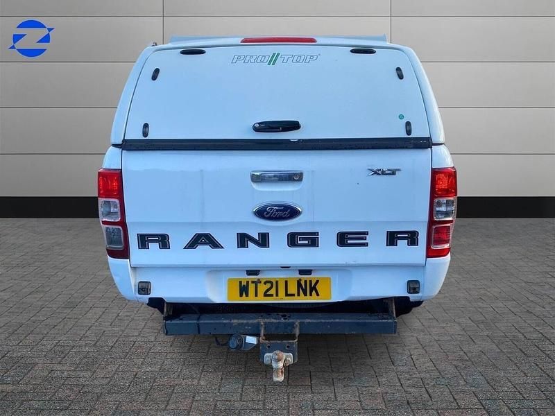 Begagnad Ford Ranger XLT 2021 Vit Pickup