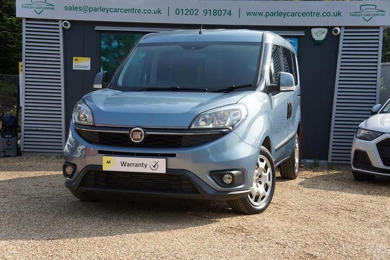 Blue Used 2017 Fiat Doblò Easy MPV | £7,695 (Good price) - Image 1/1
