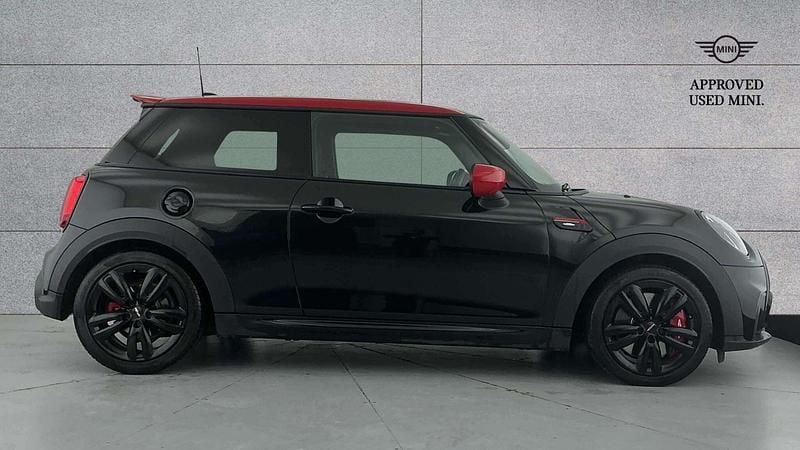 Used Mini John Cooper Works Hatch 228 HP (167 kW) 2024 Black Hatchback