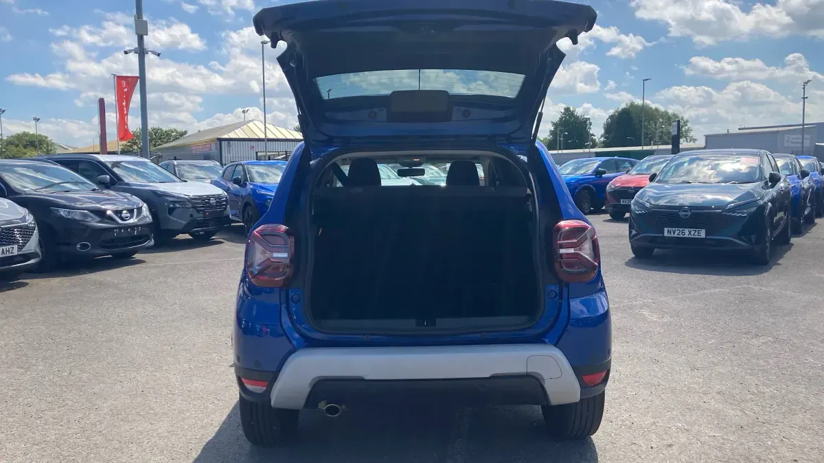 Used Dacia Duster Prestige 100 HP (73 kW) 2022 Blue SUV
