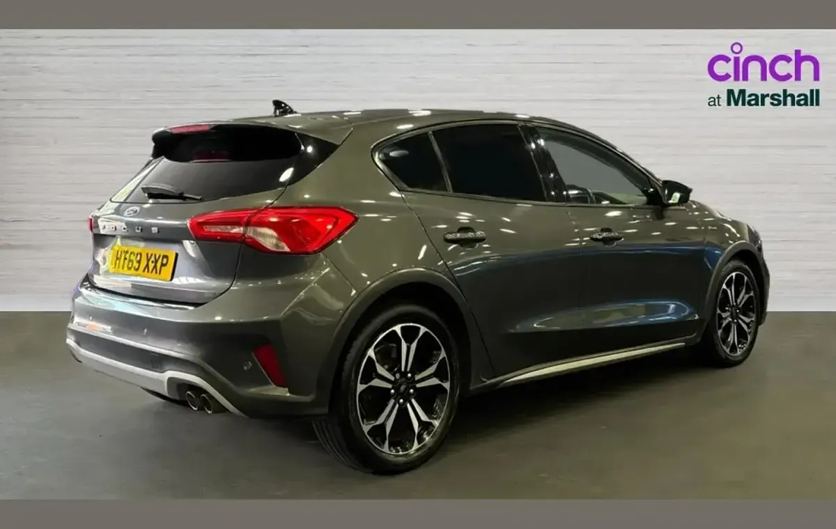 Used Ford Focus Active X 125 HP (91 kW) 2020 Grey Hatchback