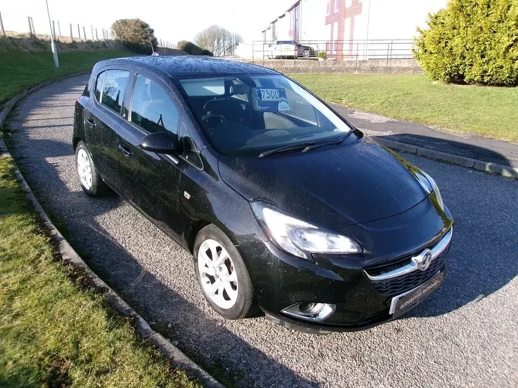 Używany Vauxhall Corsa SRi 90 KM (66 kW) 2019 Czarny Hatchback