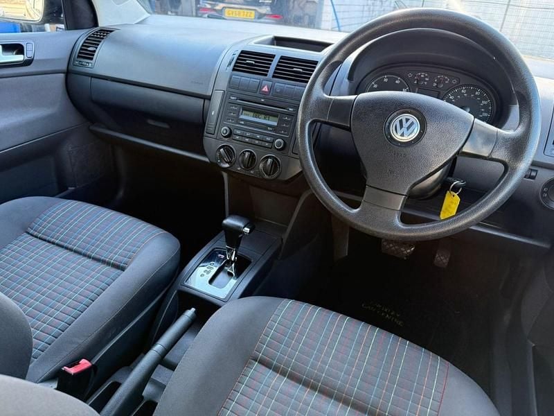 Used VW Polo S 80 HP (58 kW) 2007 Black Hatchback