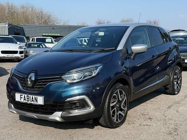 Used Renault Captur Dynamique 120 HP (88 kW) 2018 Blue/silver SUV