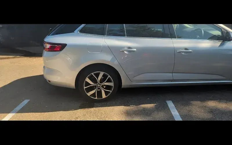 Used Renault Mégane GrandTour Iconic 140 HP (102 kW) 2020 Estate
