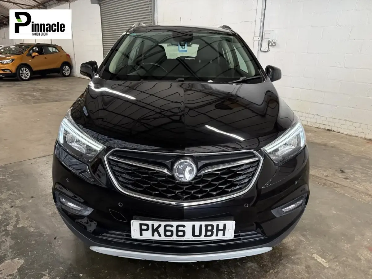 Second-hand Vauxhall Mokka X Active 140 CP (102 kW) 2016 Negru SUV