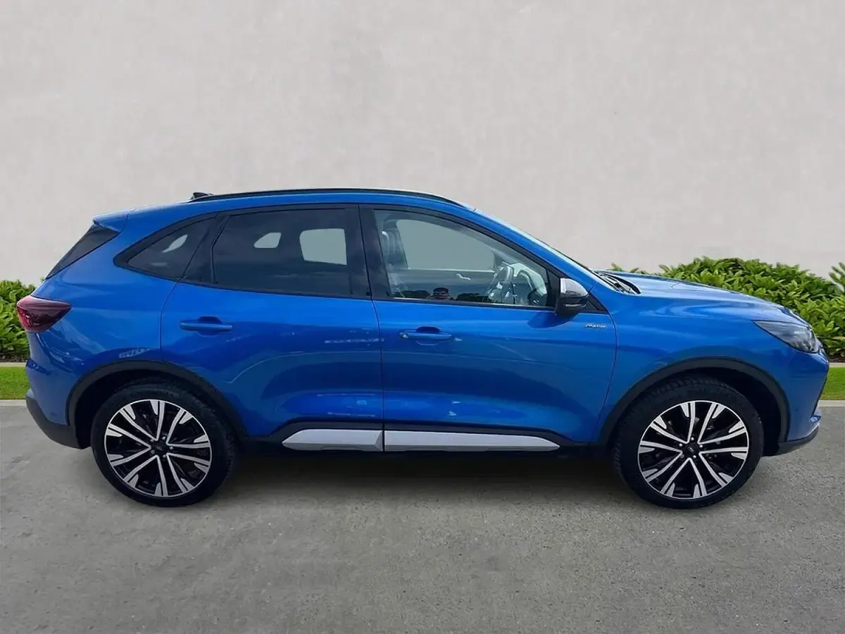 Used Ford Kuga Active 183 HP (134 kW) 2025 Blue SUV