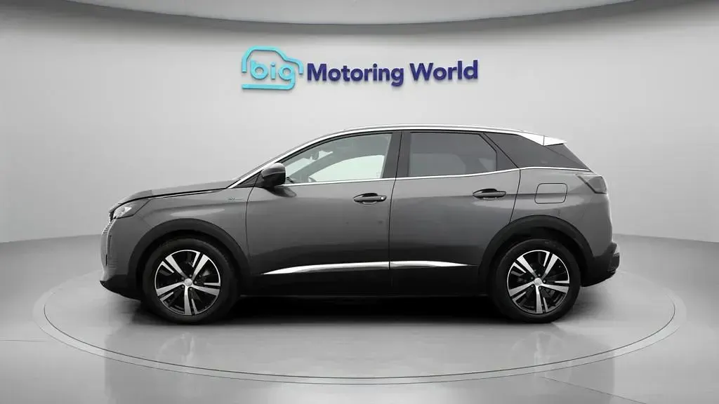 Used Peugeot 3008 GT 300 HP (220 kW) 2024 Grey SUV