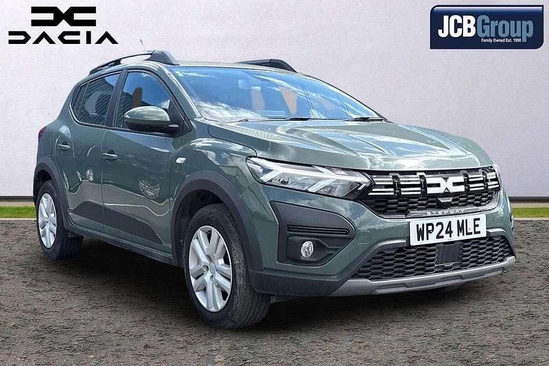 Green Used 2024 Dacia Sandero Expression Hatchback | £13,995 (Fair price) - Image 1/4