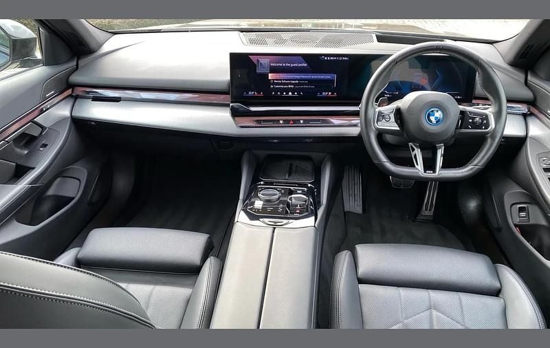 Used BMW i5 M Sport 250 kW (340 HP) 2024 Black Sedan