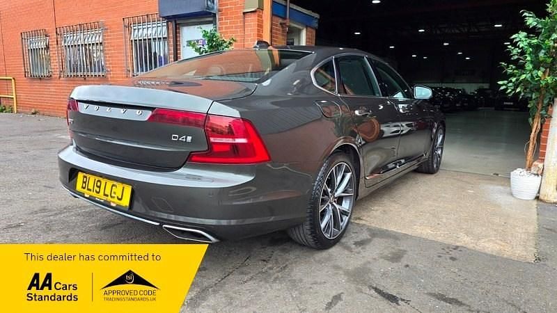 Used Volvo S90 Inscription 190 HP (139 kW) 2019 Grey Sedan