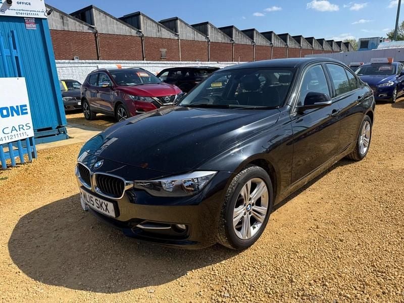 Used BMW 318 Sport Line 2015 Black Sedan