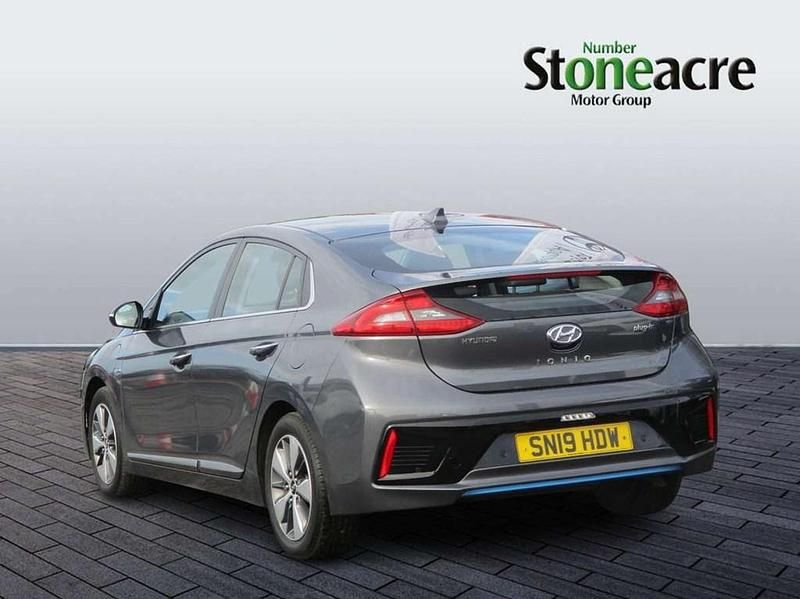 Used Hyundai Ioniq Premium SE 139 HP (102 kW) 2019 Grey Hatchback