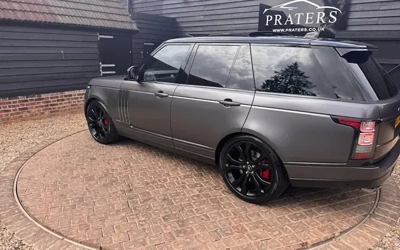Used Land Rover Range Rover SVAutobiography Dynamic Black 551 HP (405 kW) 2017 Grey SUV