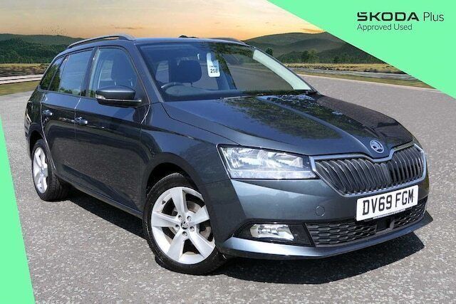 Quartz grey metallic Used 2019 Skoda Fabia SE L Estate | £9,995 (Fair price) - Image 1/4