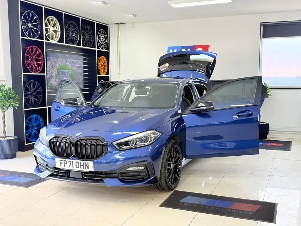 Used BMW 116 Comfort Edition 2022 Blue Hatchback