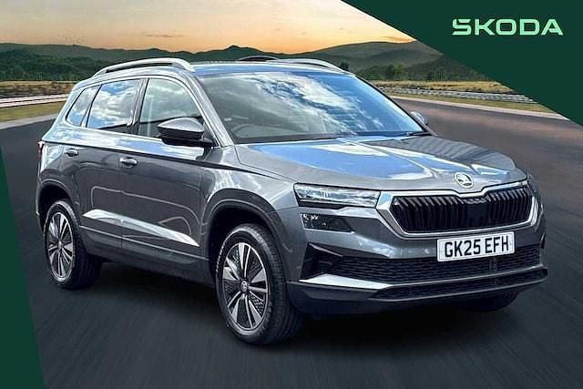 Graphite grey metallic Used 2025 Skoda Karoq SE L SUV | £22,995 (Good price) - Image 1/4