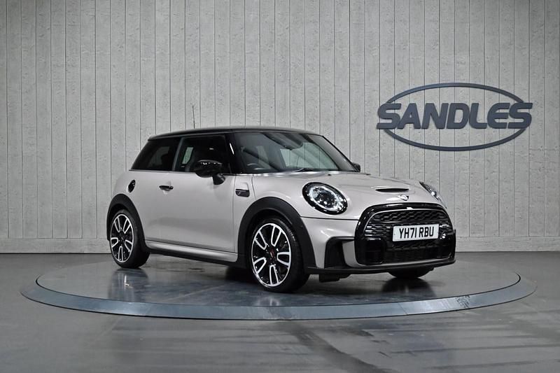 Grey Used 2021 Mini Cooper S Hatch Hatchback | £18,399 (Fair price) - Image 1/4