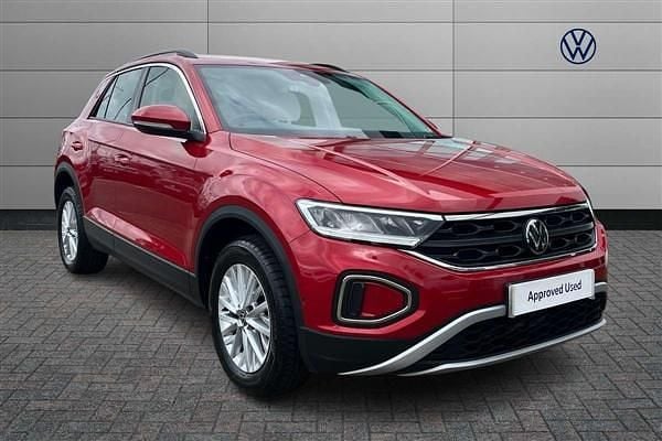 Red Used 2023 VW T-Roc Life SUV | £17,890 (Good price) - Image 1/4