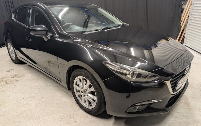 Used Mazda 3 120 HP (88 kW) 2018 Hatchback
