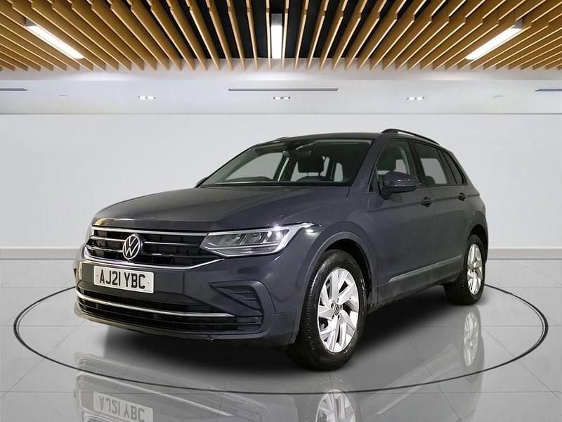 Used VW Tiguan Life 130 HP (95 kW) 2021 Grey SUV