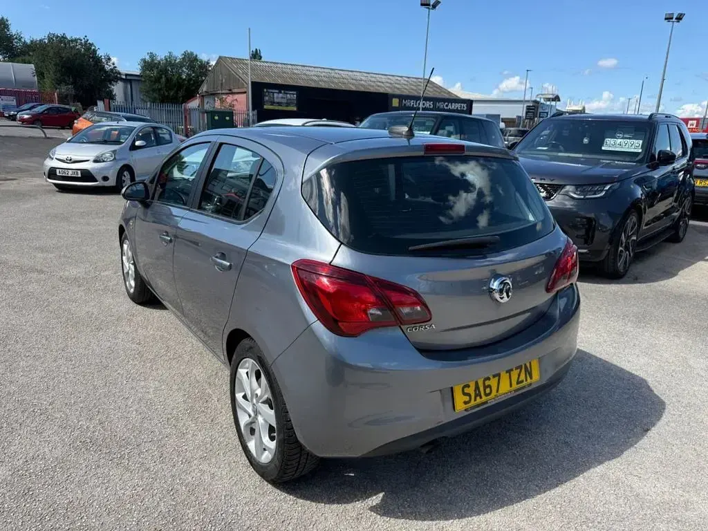 Used Vauxhall Corsa SRi 75 HP (55 kW) 2017 Grey Hatchback