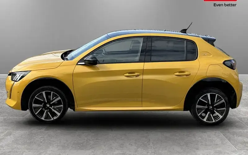 Used Peugeot 208 GTi 102 HP (75 kW) 2023 Hatchback