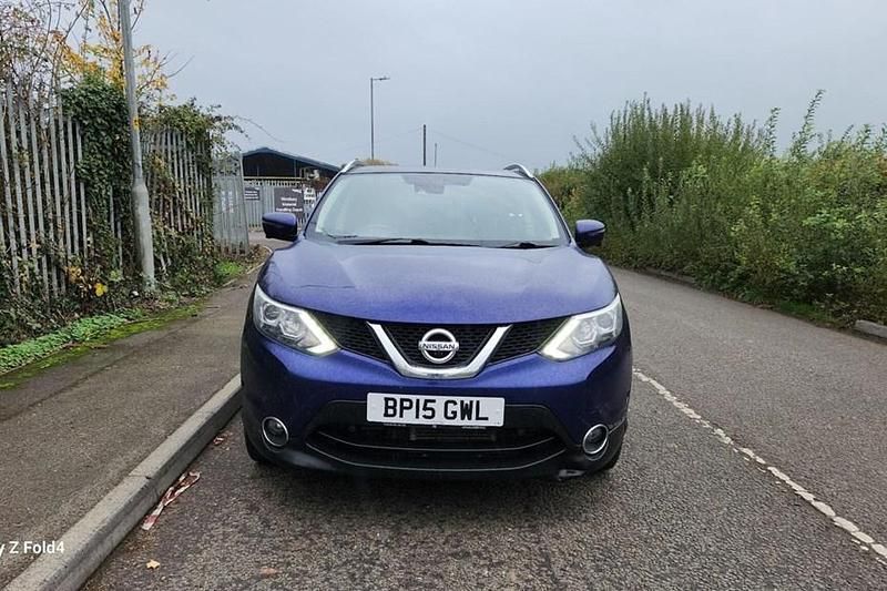 Blue Used 2015 Nissan Qashqai Tekna SUV | £8,795 (Good price) - Image 1/1