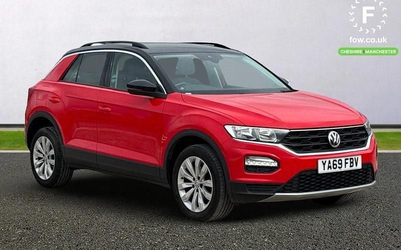 Used 2021 VW T-Roc SE SUV | £15,099 (Good price) - Image 1/3